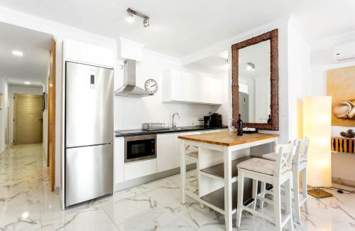 Lomo Quiebre Apartment | Ribera del Puerto - Luxe Apartment with roof terrace and sea view
