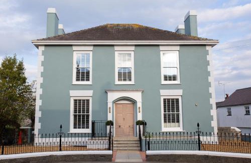 Aberaeron Apartment | Richardson Apartment