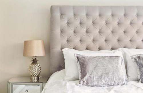 Twickenham Riverside Villa | Richmond Riverside Villa
