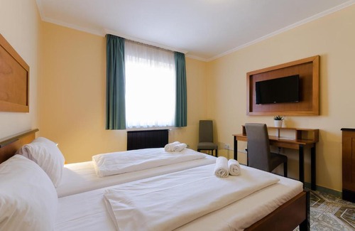Torokor Hotel | Richter Pansion