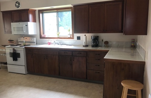 Ridgefield House | Ridgefield Spacious Country-Side Home