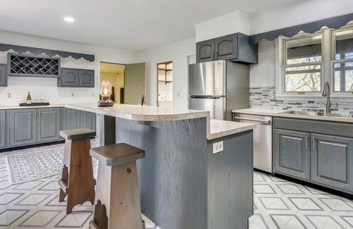 Ridgely House | Ridgely Waterfront | Private Dock | Kayaks | Game Room | Pet Friendly