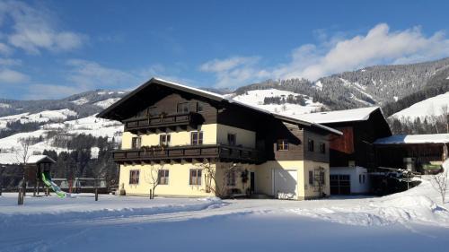 Taxenbach House | Rieserhof/Fam. Meißnitzer