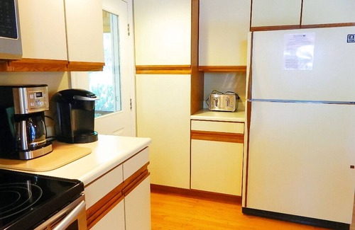 Rangeley House | Riesses Peace - Beautiful 4 bedroom, 3 bath home on Cupsuptic Lake
