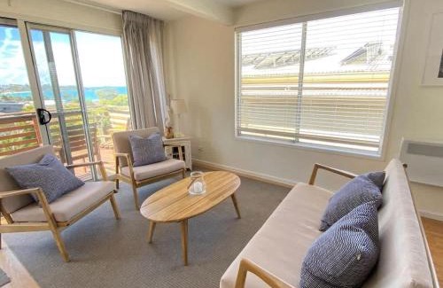 Mollymook House | Rileys Retreat - coastal home close to beach