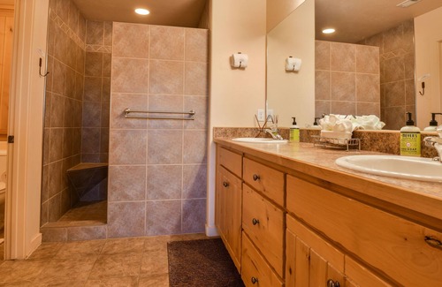 Moab South Valley Condo | Rim Village M4