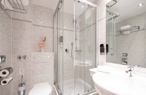 Schenefeld Hotel | Ringhotel Kloevensteen