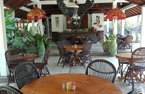 Lovina Hotel | Rini hotel