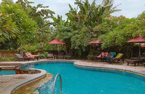Lovina Hotel | Rini hotel