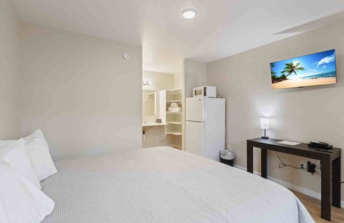 Williamsburg Hotel | Rio Grande Motel