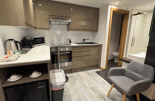 Henley-on-Thames Hotel | RIOSHOUSE Henley