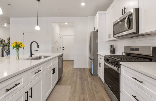 St. George House | Ripple Retreat: Private Hot Tub + Enclosed Yard