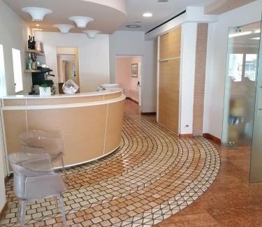 Giulianova Hotel | Ristorante Hotel Lucia - 100 mt dal mare