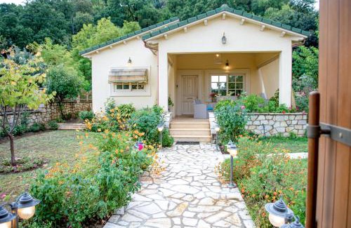 Karditsa House | Rita's Cozy Country Home