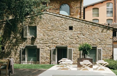 Isolotto Apartment | Riva Lofts Florence