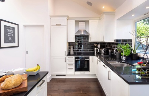 Bowland Bridge Cottage | River Barn