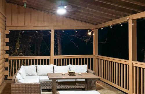 Lakemont House | River Fishing Cabin