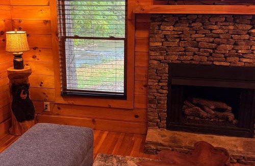Lakemont House | River Fishing Cabin