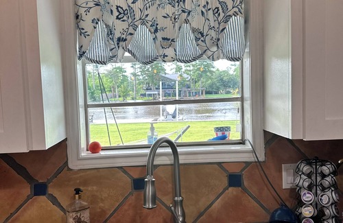 Moss Bluff House | RIVER FRONT HOUSE in Lake Charles nA rare gem located on scenic Calcasieu River.