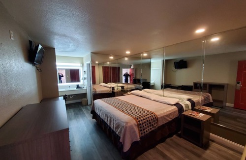 San Antonio Hotel | River Inn Motel