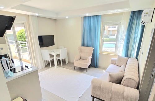 Lara Apartment | River Park Residence Lara