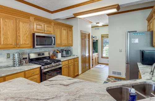 East Ellijay House | Riverfront Ellijay Home w/ Game Room & Grill!
