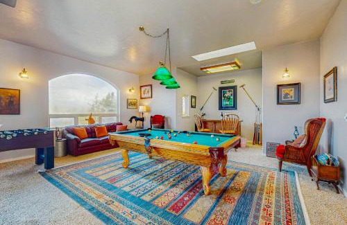 Florence House | Riverfront House