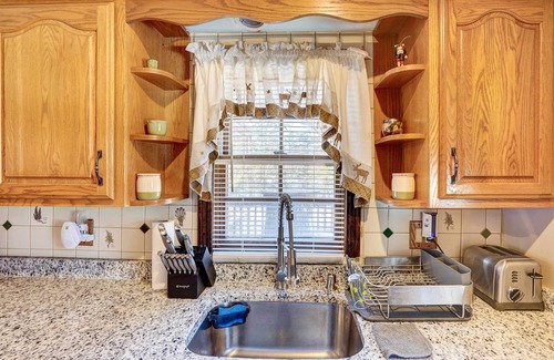 Lake Luzerne-Hadley Cabin | Riverfront Log Cabin on the Hudson w/ Private Dock