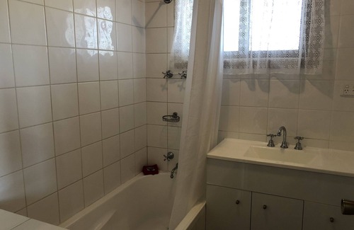 Pomona Cottage | Riverland Cottage Wentworth, self contained, 4 bedrooms, 10 mins from Wentworth