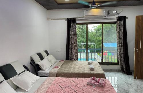 Neral Resort | Riverland Farm and Resort