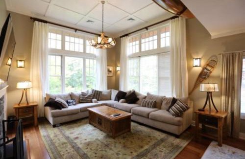 Lincoln House | Riverside 1H, L