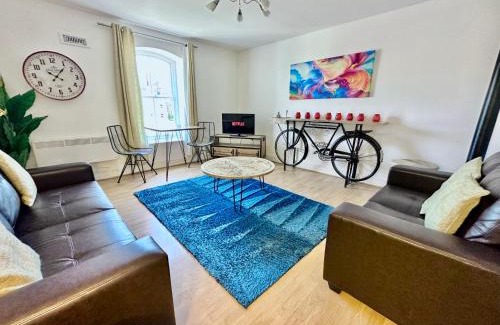 York Apartment | Riverside Apartment at Woodsmill Quay
