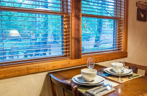 Ruidoso House | Riverside Cottage #28