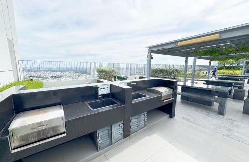District 7 Apartment | Riverside Haven