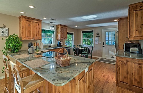 Mountain Home House | 'Riverside Hide-A-Way' w/Patio, BBQ, Fishing Pier