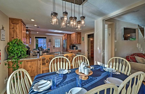 Mountain Home House | 'Riverside Hide-A-Way' w/Patio, BBQ, Fishing Pier
