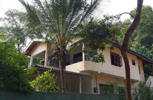 Sirimalwatta Apartment | Riverside Homestay Apartments