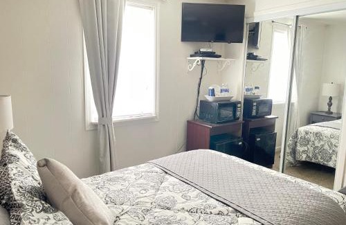 Nenana Hotel | Riverside Hotel