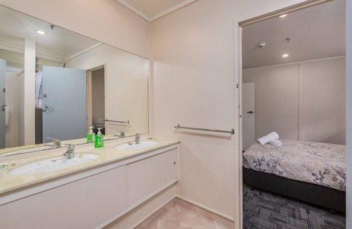 Haruru Hotel | Riverside Lodge Paihia
