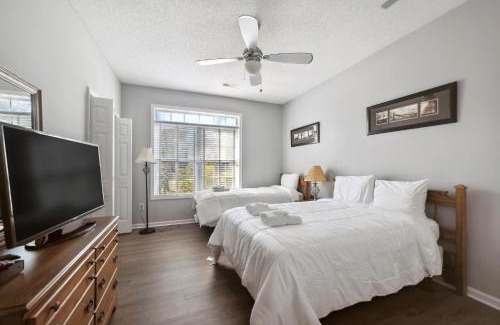 Little River Apartment | Riverside Relaxation – Golf, Beach & More - Little River, South Carolina