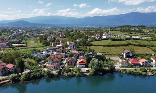 Mali Radic Villa | Riverside Resort Una