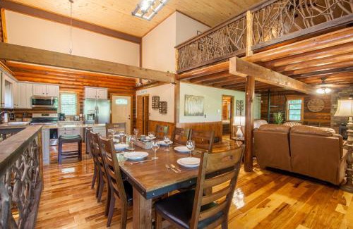 Boone House | Riverside Retreat