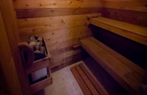 Elora House | Riverside Retreat with Sauna & Hot Tub in Elora