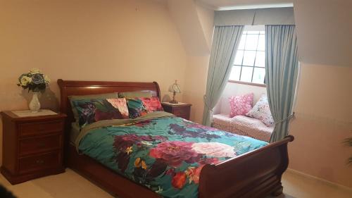 Taree House | Riverside vintage home