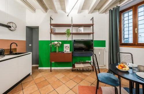 San Zeno Apartment | Riverwalk al Castello Indipendent Apartments