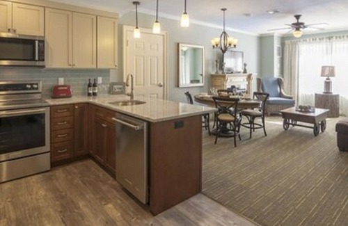 Lincoln Hotel | RiverWalk Resort at Loon Mountain