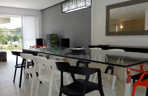 Sao Lourenco Apartment | Riviera 330m2 - Foot on Sand
