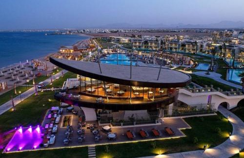 Village Road Resort | Rixos Premium Magawish Suites and Villas- Ultra All-Inclusive