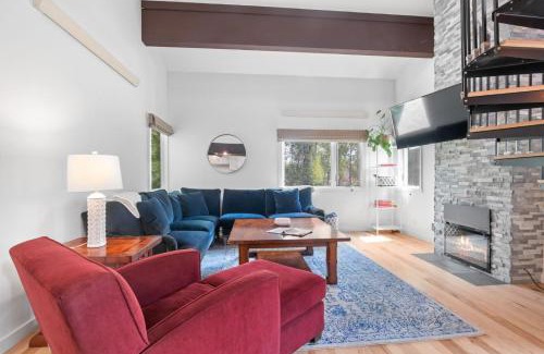 Moose Wilson Road Apartment | RMR: Aspens Loft B Condo in The AspensWilson WY