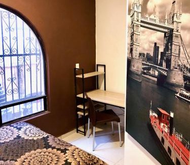 Roma Sur House | RMS Hostal - Roma